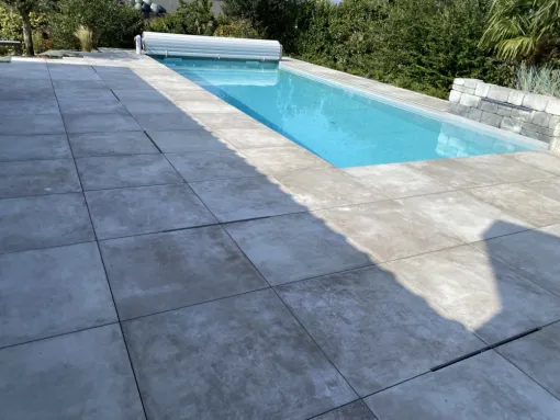 Terrasse sur plot à cuzieu, Saint-Galmier, AUDOUARD Paysagiste