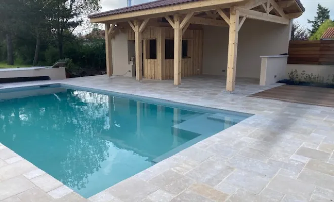 Création d’une piscine de A à Z, Saint-Galmier, AUDOUARD Paysagiste